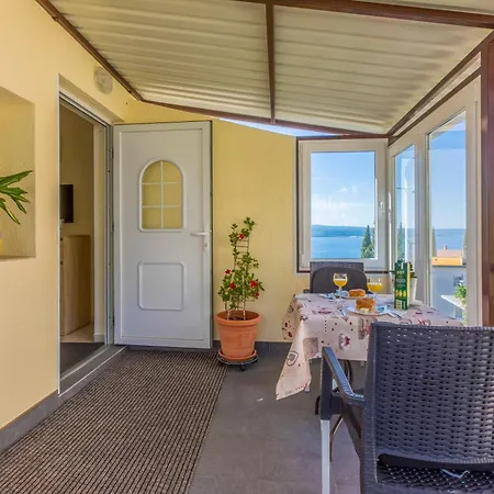 Adrijana I Miroslava Crikvenica